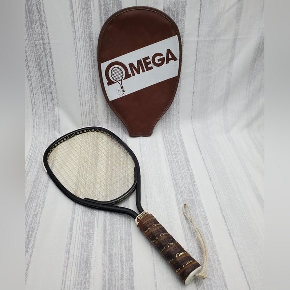 OMEGA Pro II Racquetball Racket 4401 and Case - Picture 2 of 10